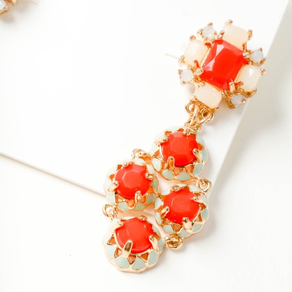 Tory burch elegant floral statement earrings - Picture 3 of 4